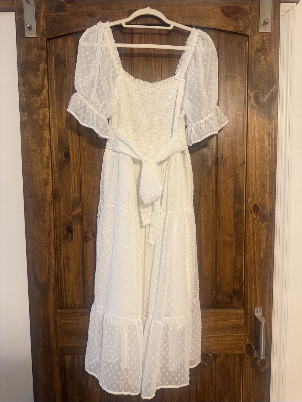 Women's White Swiss Dot Smocked Bodice Midi Dress
